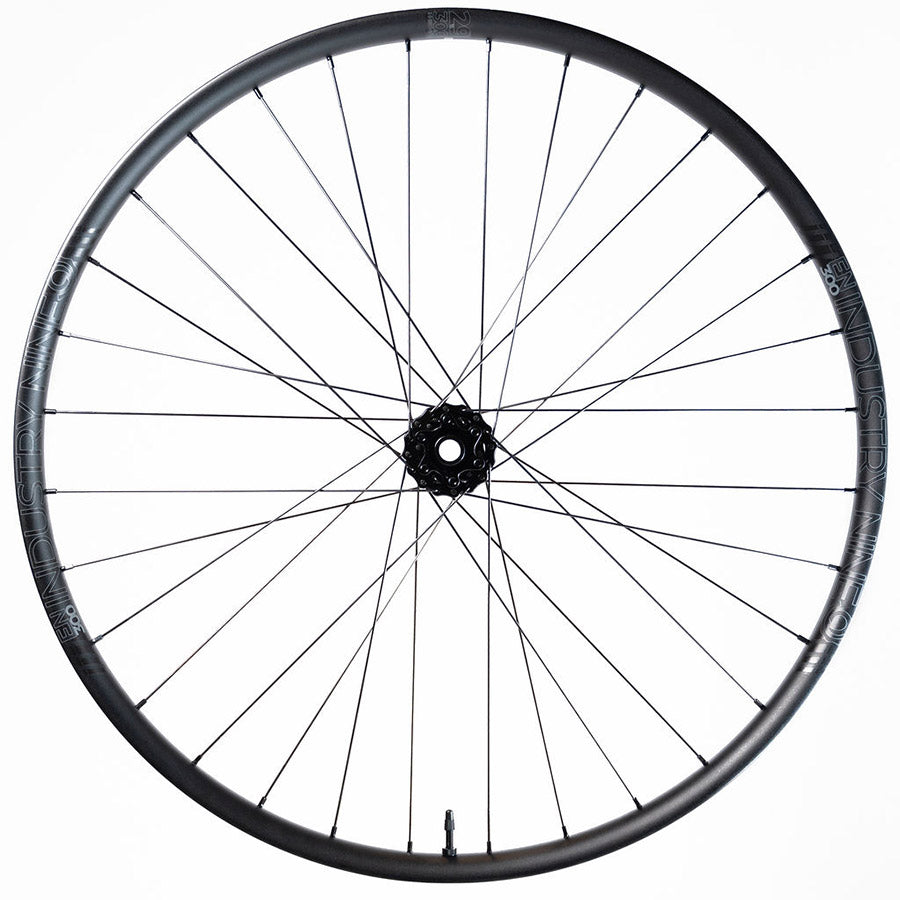 Rueda delantera Industry Nine Hydra 2 Enduro S 29/622 Orificios: 32 15 mm TA 110 mm Boost Disc IS 6 tornillos
