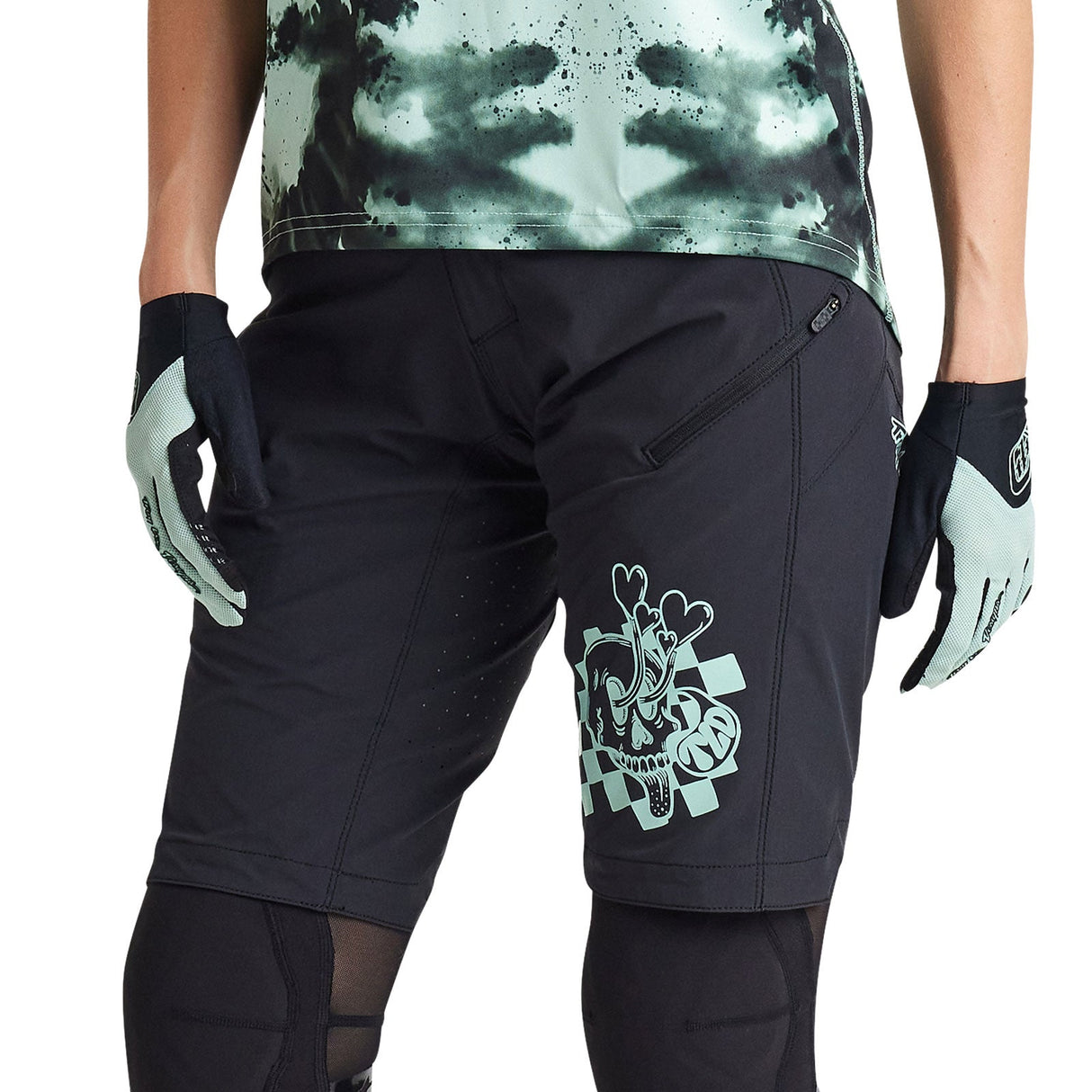 Womens Lilium Short Shell Micayla Gatto Watercolor Black