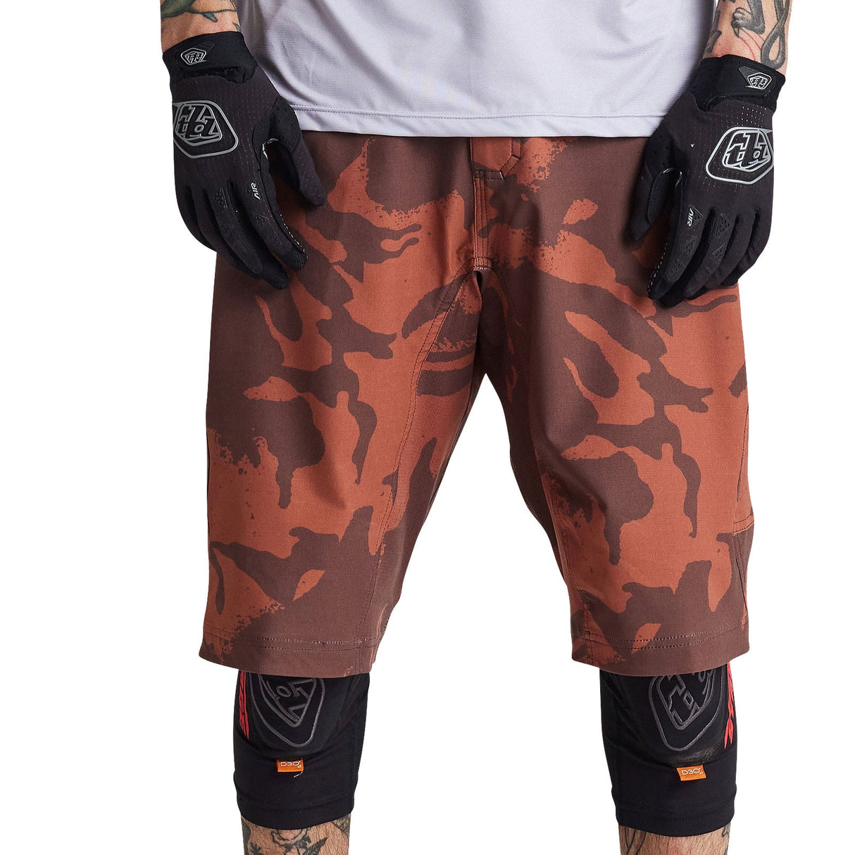 Skyline Short W/Liner Shadow Camo Brick