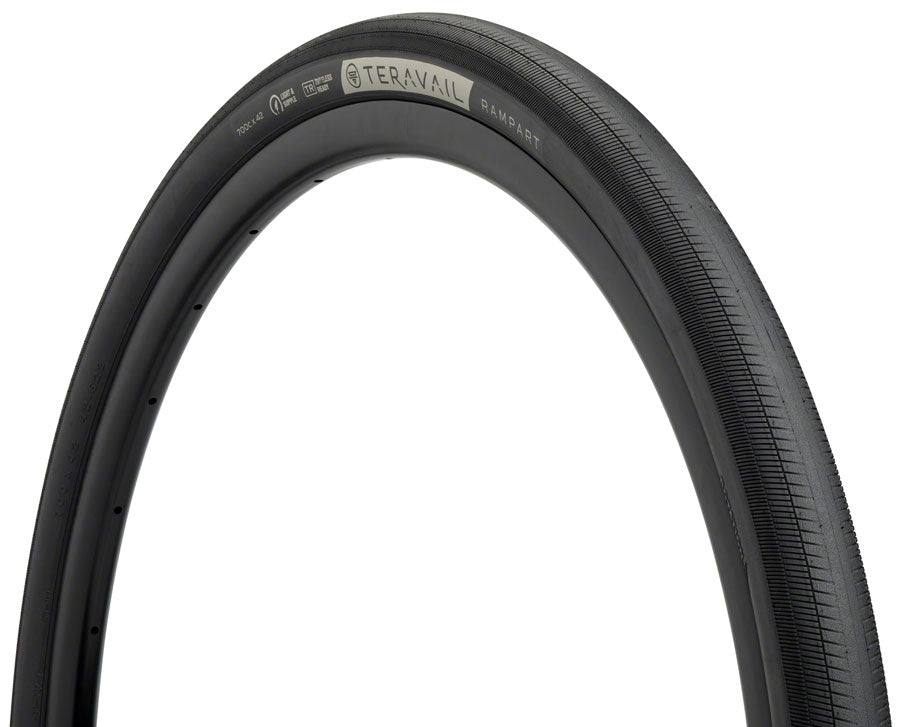 Neumático Teravail Rampart - 700 x 42 Tubeless Plegable BLK Ligero Flexible Compuesto Rápido