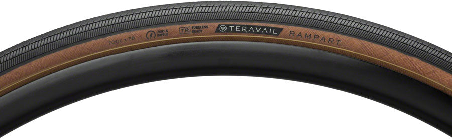 Neumático Teravail Rampart - 700 x 28 sin cámara, plegable, color tostado, ligero, flexible, compuesto rápido