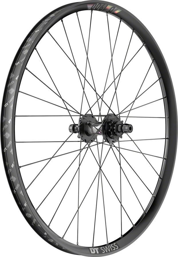 Rueda trasera DT Swiss D 1900 Classic de 26", 10 x 135 mm, atornillable, 6 tornillos, 12 dientes, monovelocidad, trinquete, LN 36, negra