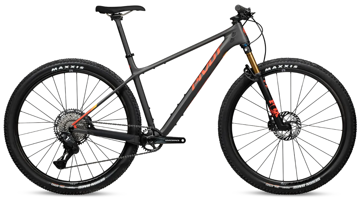 LES SL Pro XT Di2 - LG / Black Sunset / Reynolds Blacklabel XC PRO w/ Industry Nine hub