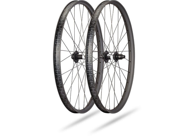 Specialized Traverse Sl Ii 350 6B Wheel Satin Carbon/Gloss Black 29 Front