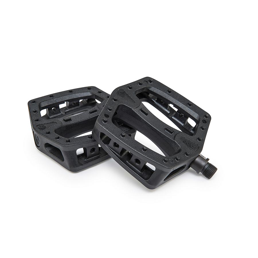 Pedales de plataforma Eclat Plaza Cuerpo: nailon Eje: Cr-Mo 9/16 Negro Par