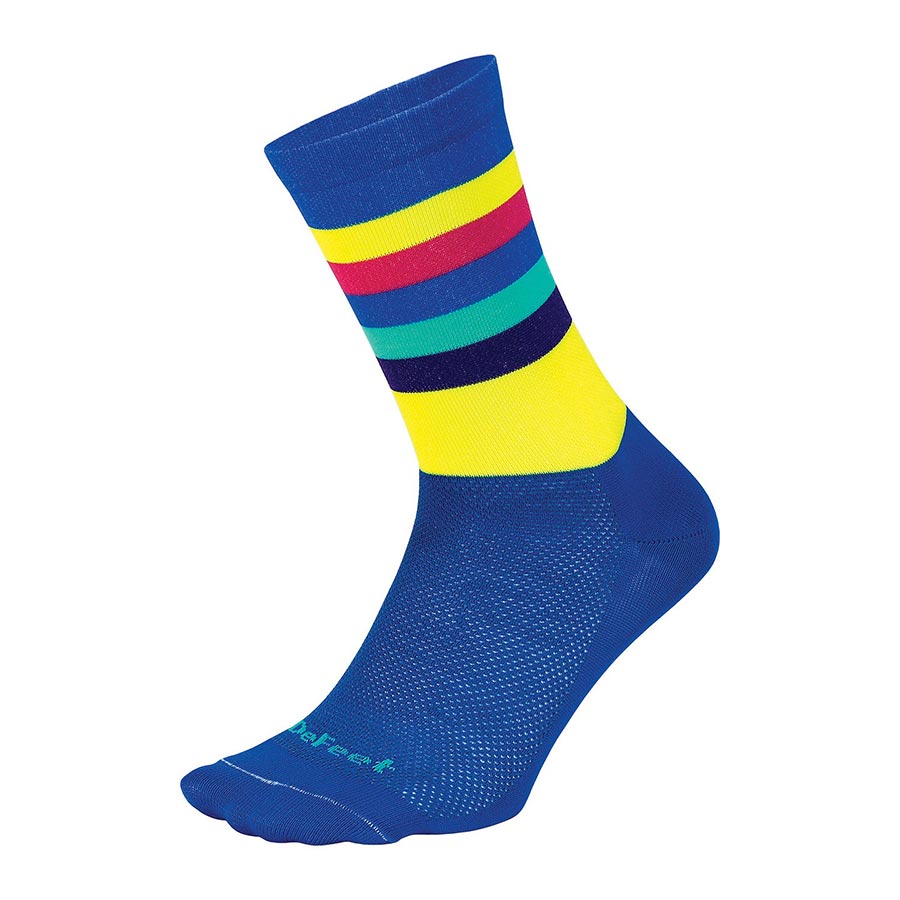 Calcetines DeFeet Aireator de 6 pulgadas, azul marino/amarillo neón, talla M
