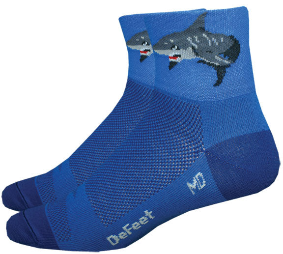 Calcetines DeFeet Aireator de 3" ¡Ataque de tiburón!