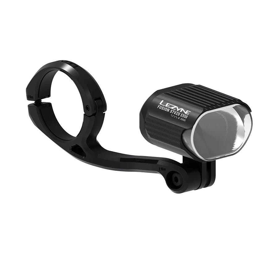 Luz delantera para bicicleta eléctrica Lezyne Fusion STVZO E550