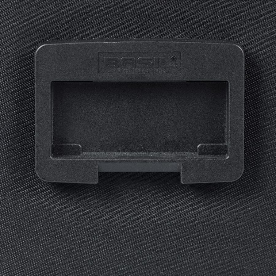 Basil Move Handlebar Handlebar Bag 7-8L Black