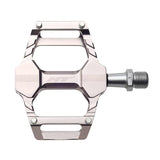 HT Components AR06 Cheetah Platform Pedals Body: Aluminum Spindle: Cr-Mo 9/16'' Grey Pair