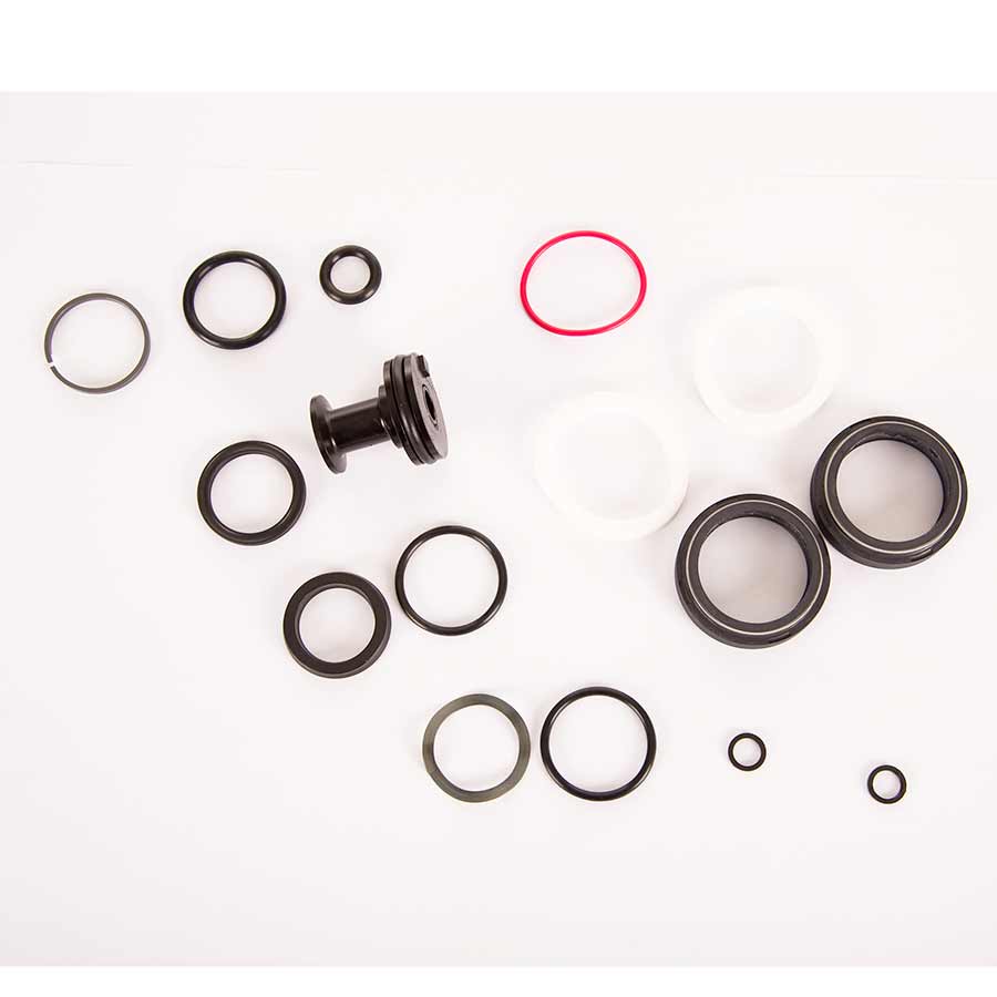 Kit de servicio de horquilla RockShox - 200 horas/1 año Revelation Motion Control RC A1