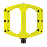 Spank SPOON DC Platform Pedals Body: Aluminum Spindle: Cr-Mo 9/16'' Yellow