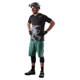 Skyline Air Short W/Liner Solid Glass Green
