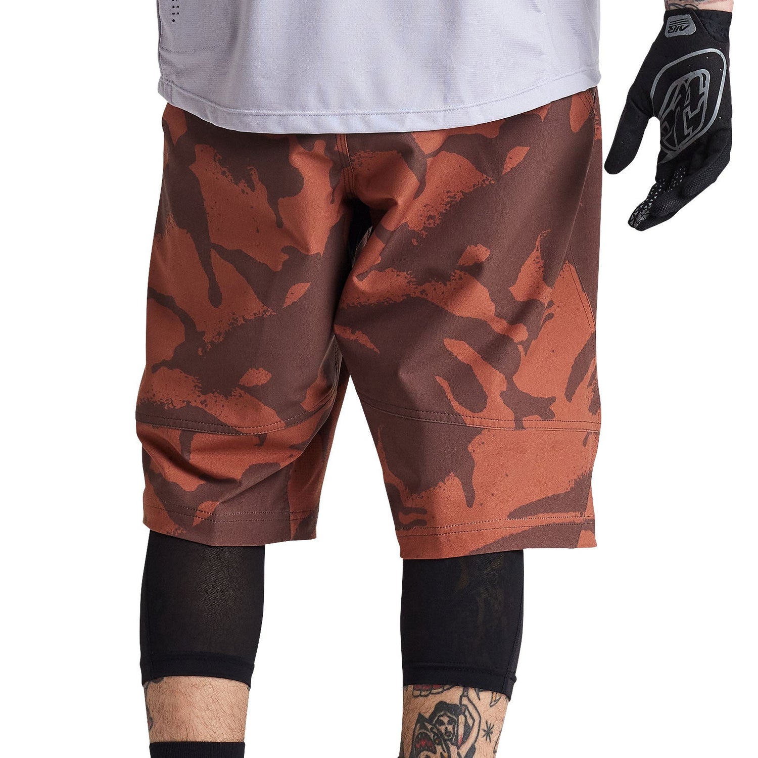 Skyline Short W/Liner Shadow Camo Brick