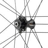 Rueda delantera Campagnolo Bora Ultra WTO 35 C23 - 700c 12 x 100 mm Center-Lock, ajuste bidireccional, carbono