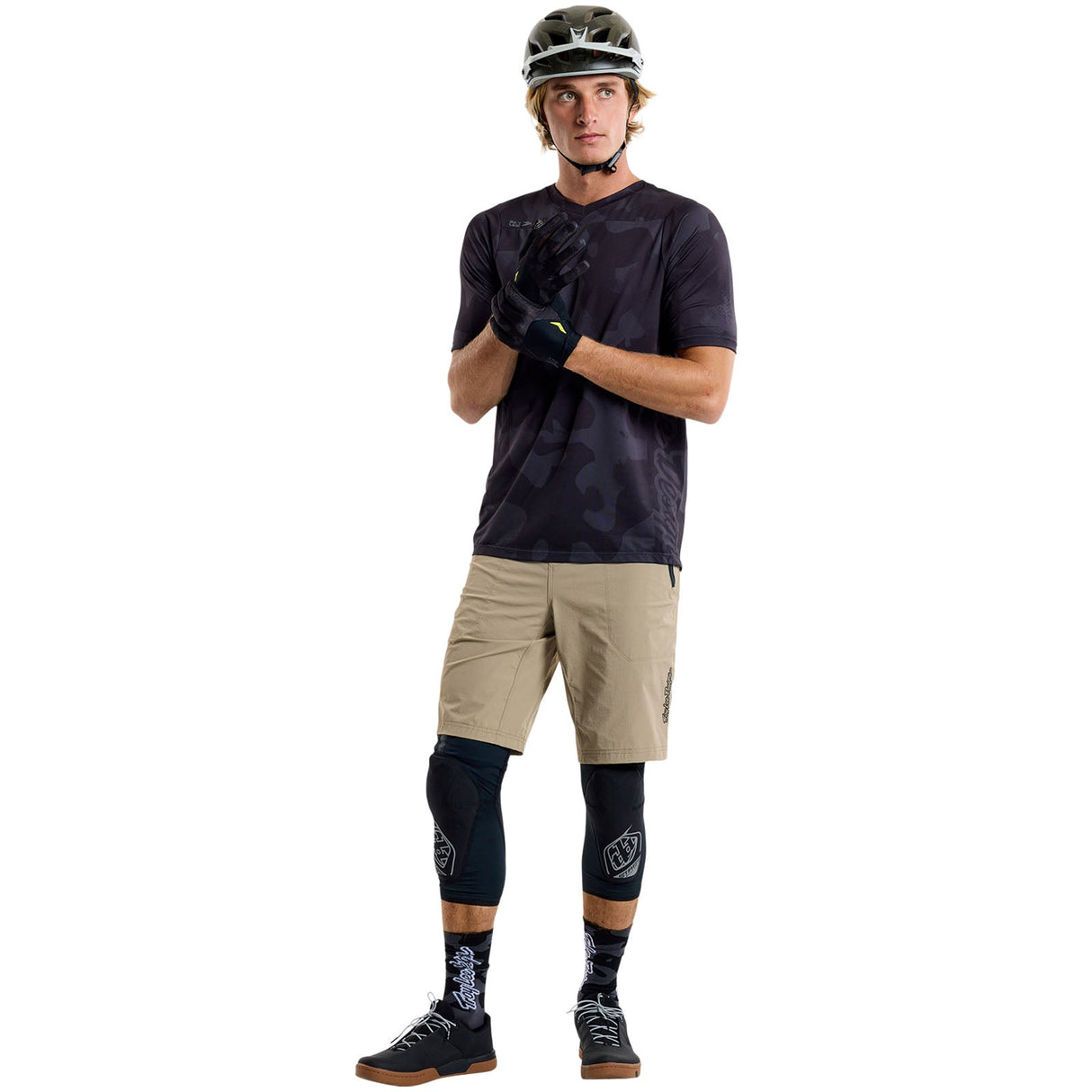Skyline Short W/Liner Mono Timber
